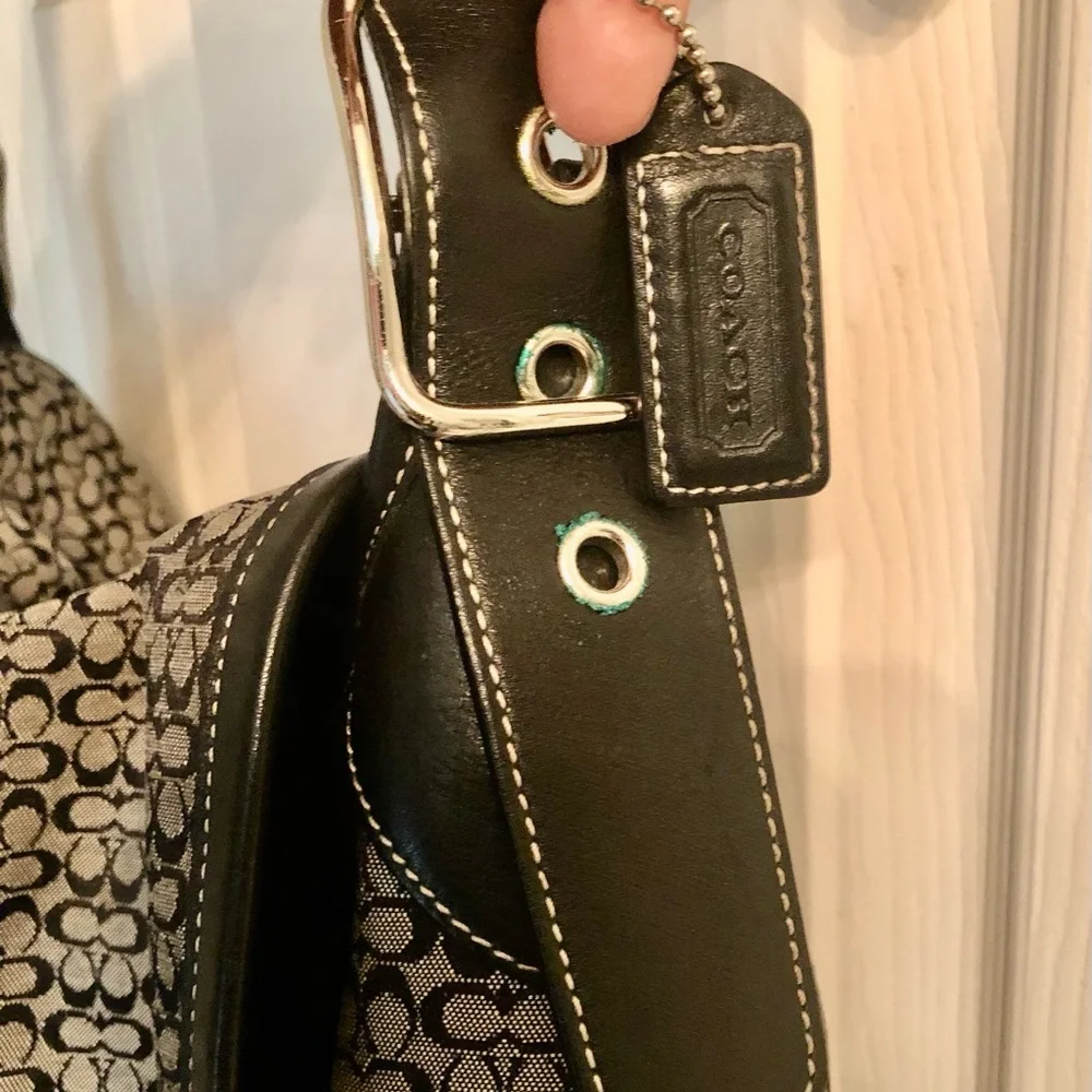 Coach Signature Canvas Messenger Bag in Black and Grey